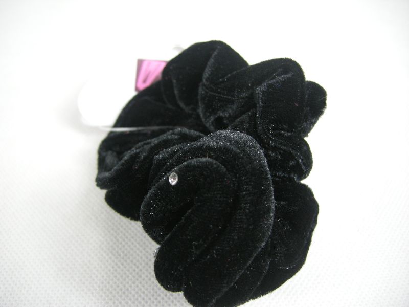 (image for) Scrunchie velours zwart met steentjes.